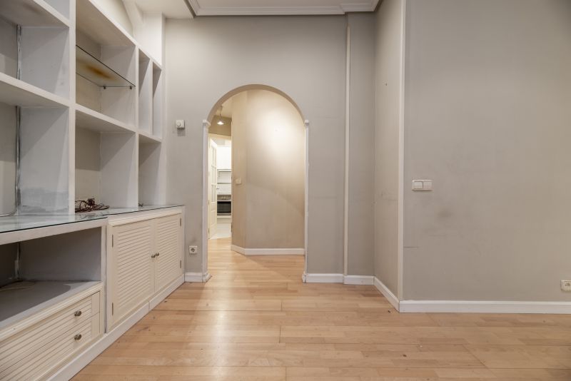 Custom Shelving in Home Office